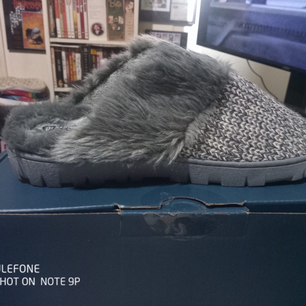 Dr. Scholl's Lifestyle Sunday Scuff Faux Fur-Trim Slippers